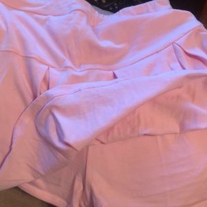 Super cute pink XS skirt with built in shorts